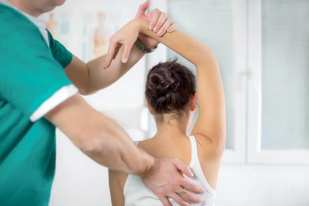 Chiropractic care adjustment in Columbus