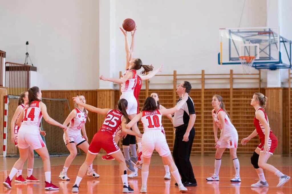 Female Athletes are playing basketball 